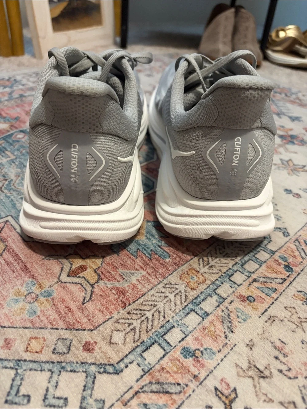 HOKA Clifton 10 Men’s Gray Running Shoes Athletic Sneakers size 12 2E